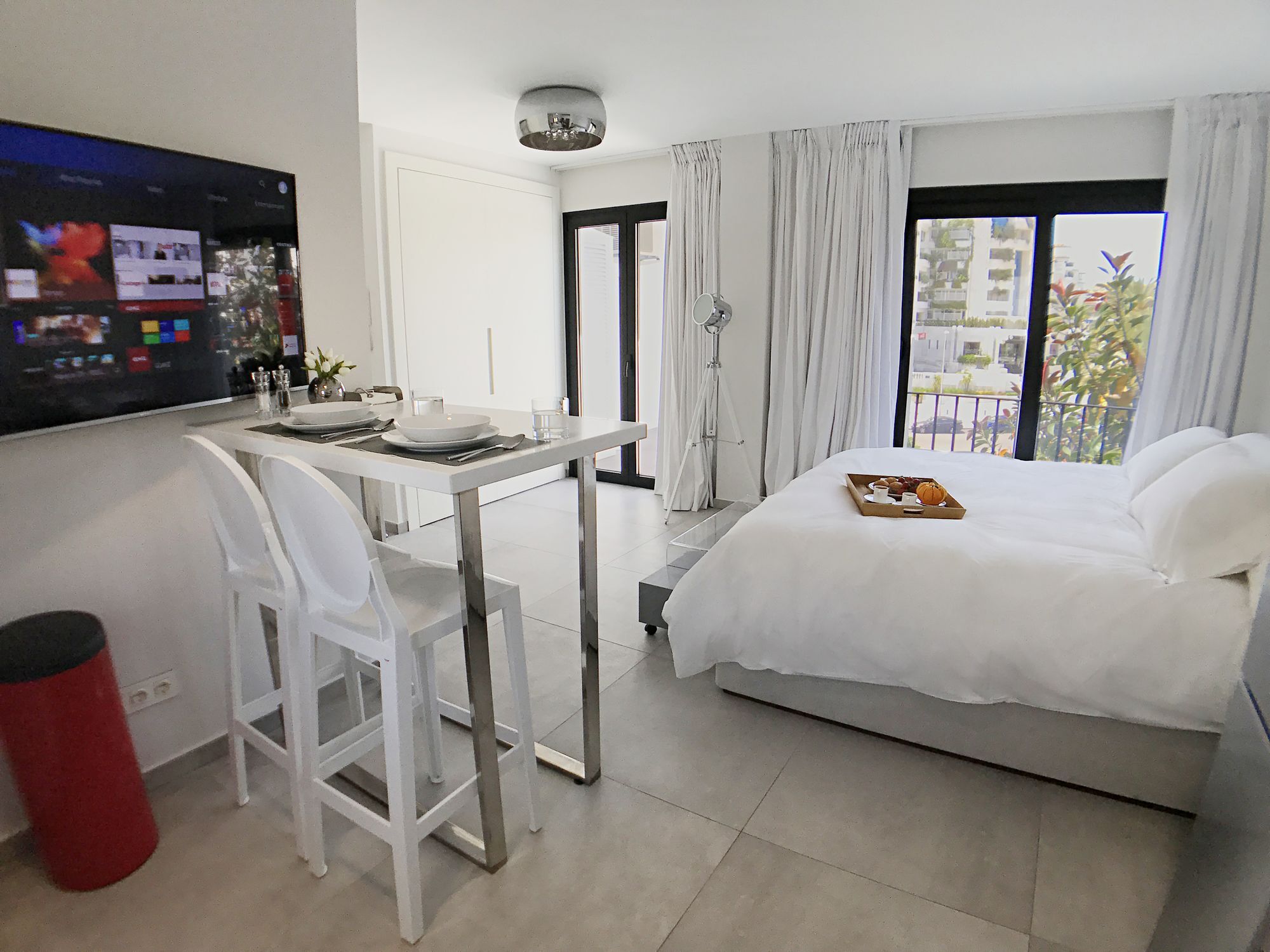 Aparthotel In Puerto Banus
